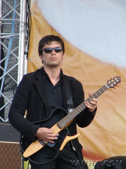 Пивной фестиваль. Санкт-Петербург, 05.07.08, у СКК, Пивной фестиваль, выступление "Ю-питера"